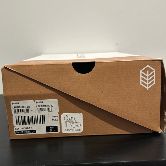 NIB Call It Spring Heels - Picture 2 of 8